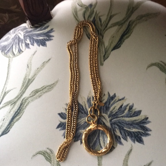 Authentic vintage Chanel necklace - Picture 4 of 10